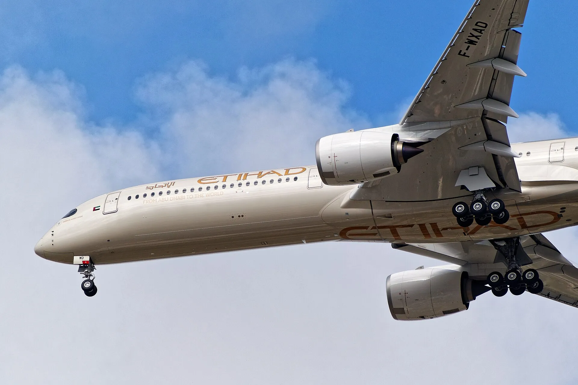 Пассажирский самолёт — иллюстрация к материалу Airbus A350