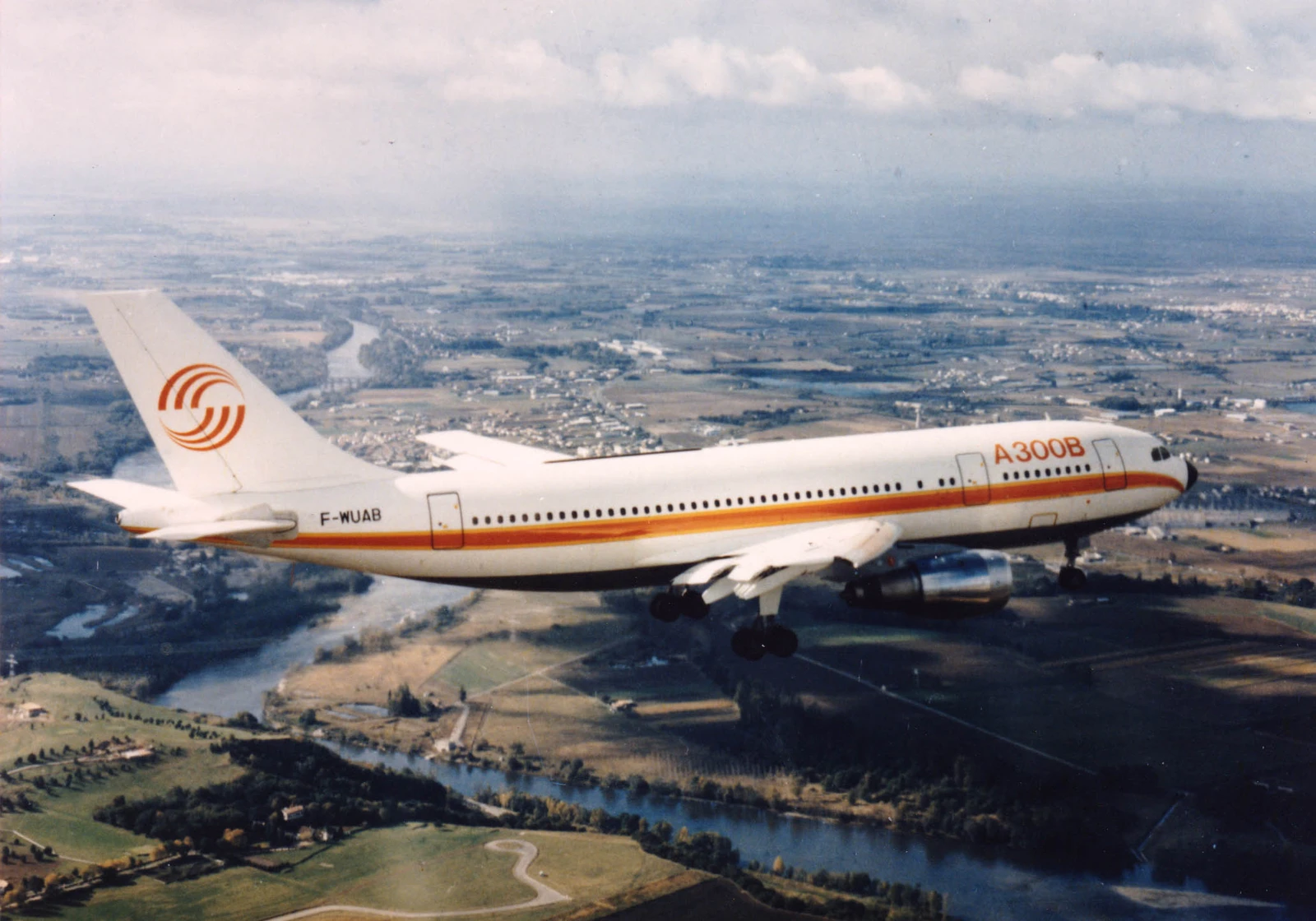 Airbus A300 · самолёт семейства