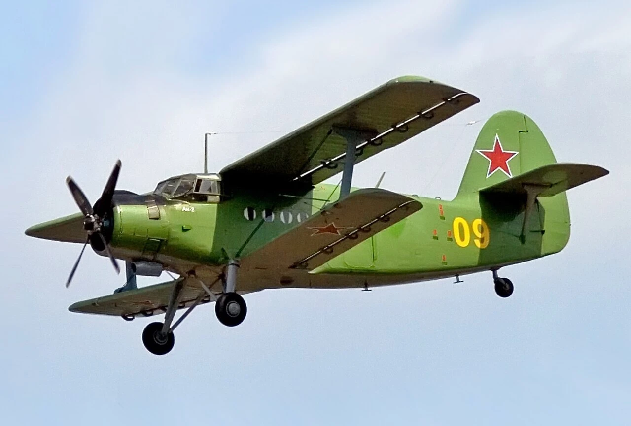 Ан-2 · самолёт семейства