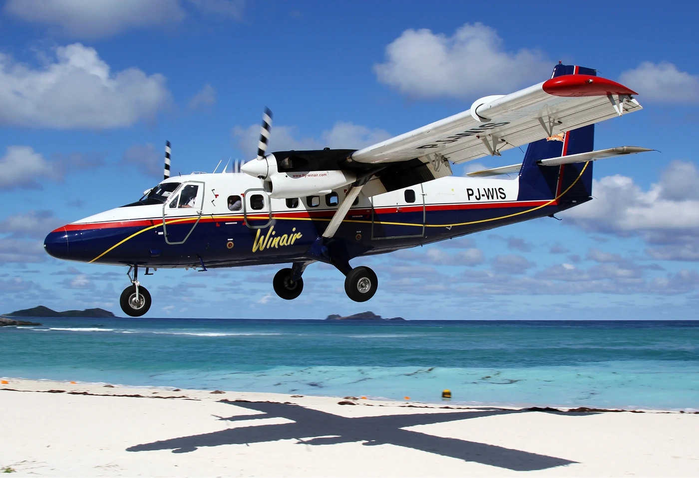 DHC-6 Twin Otter · поплавковый вариант