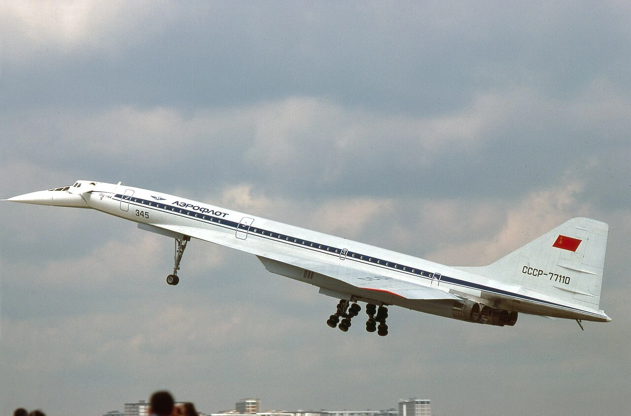 Ту-144 · самолёт семейства