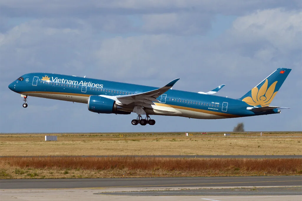 Сколько зарабатывают пилоты Vietnam Airlines в 2026 году