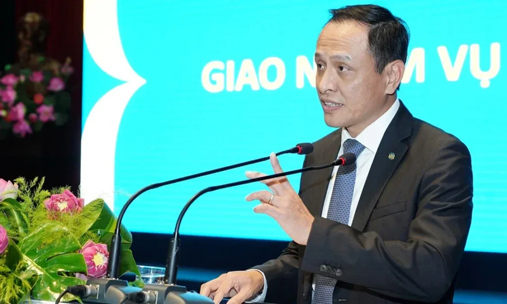 Доход руководителя Vietnam Airlines: данные 2025 года и оценки на 2026 год