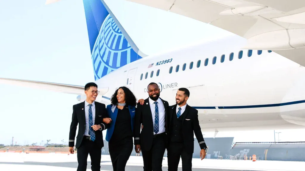 United и профсоюз спорят о льготных поездках во время больничного