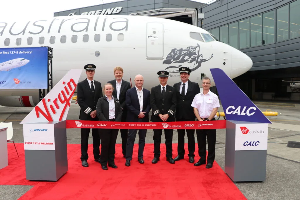 Вознаграждение главы Virgin Australia: Дэйв Эмерсон и финансовый 2026 год