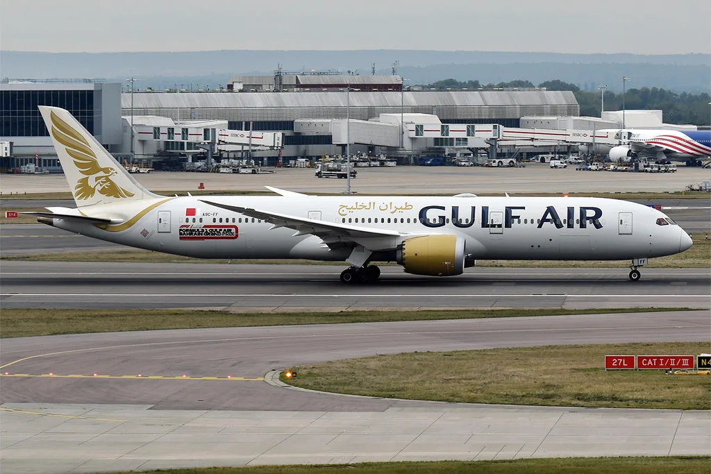 Зарплата пилотов Gulf Air в 2026 году: командиры, вторые пилоты и льготы