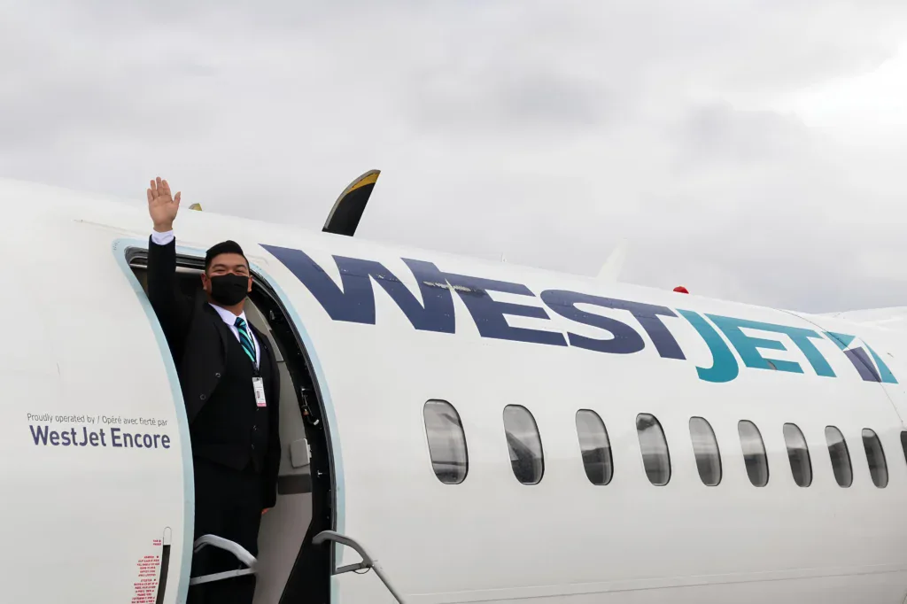 Зарплата пилотов WestJet в 2026 году: оценки по должностям и паркам