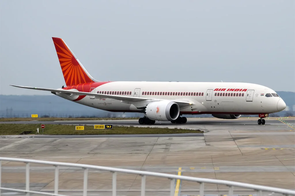 Air India приостановила рейсы из Амритсара в Лондон-Гатвик