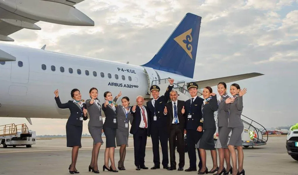 Зарплата бортпроводников Air Astana в 2026 году: оценки и требования