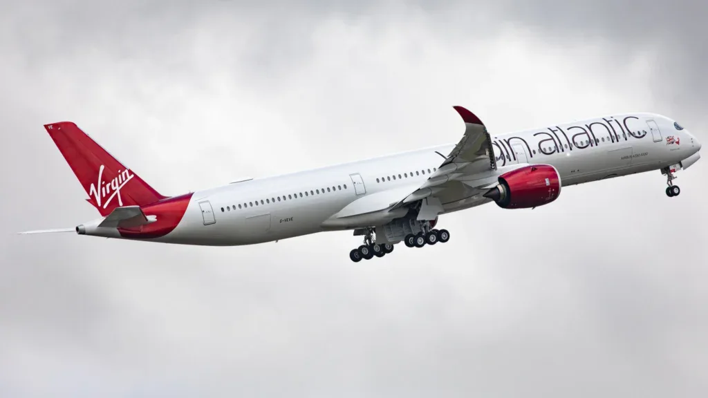 Virgin Atlantic доставила Indianapolis Colts в Лондон на Airbus A350