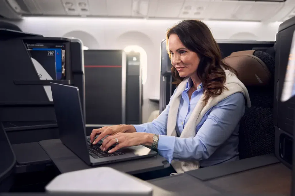 United и American предлагают участникам Delta перенос элитного статуса