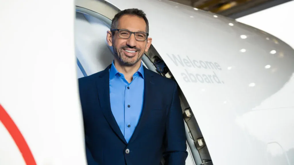 Зарплата главы Alaska Air Group: сколько получил Бен Миникуччи