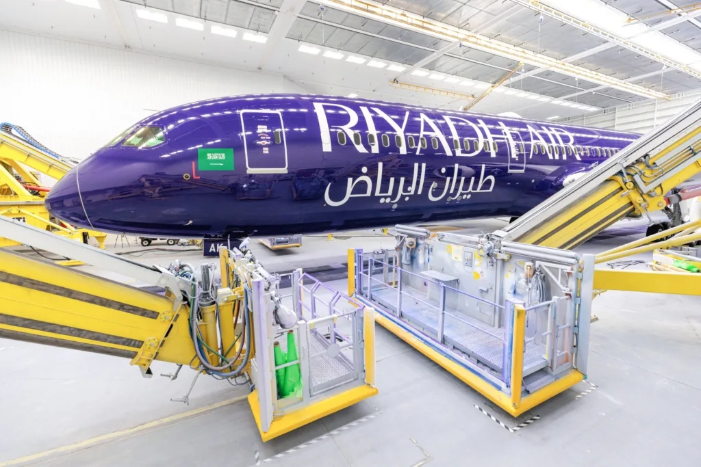 Riyadh Air показала первый Boeing 787-9 в ливрее индиго