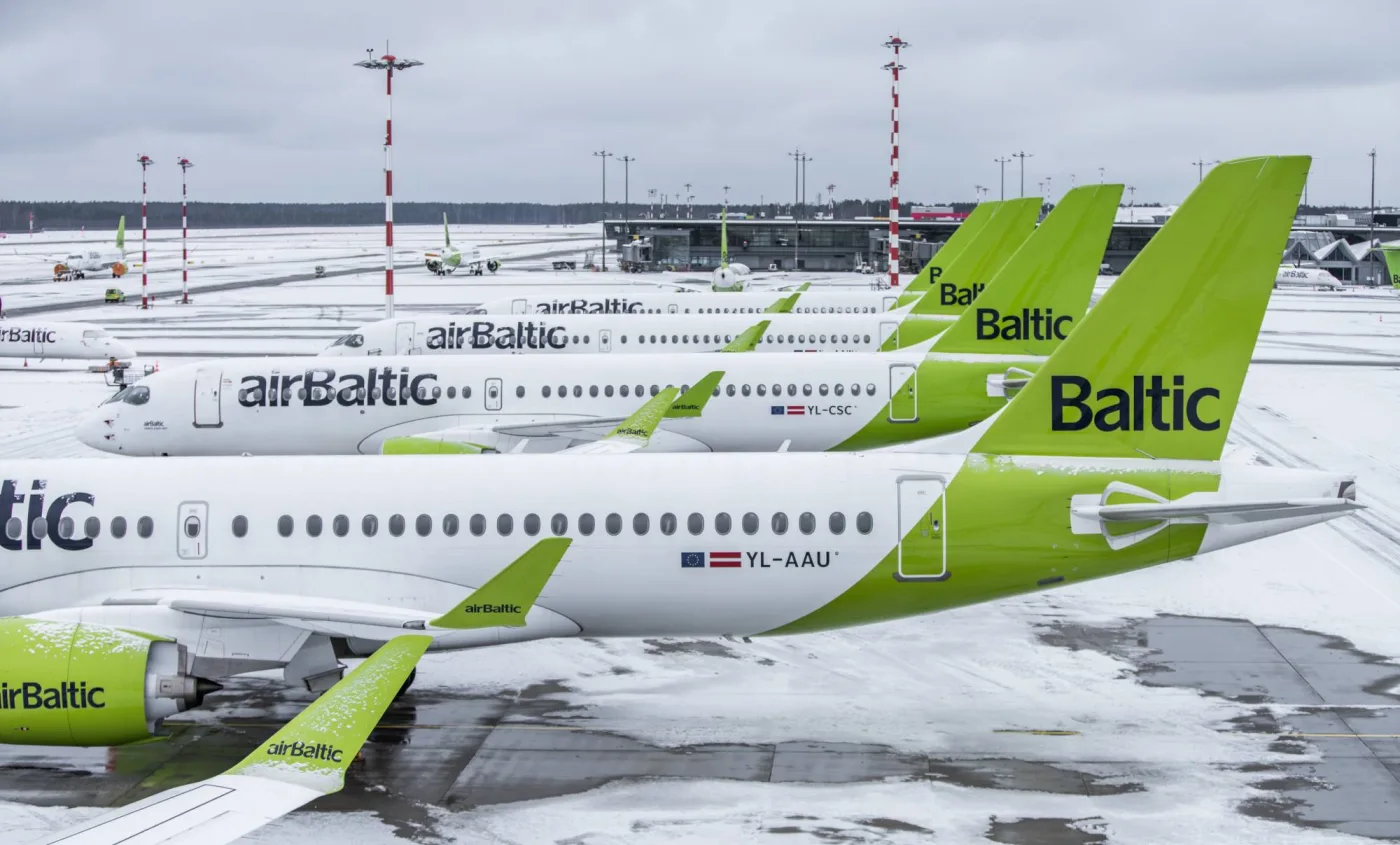 airBaltic обсуждает сокращение до 700 рабочих мест