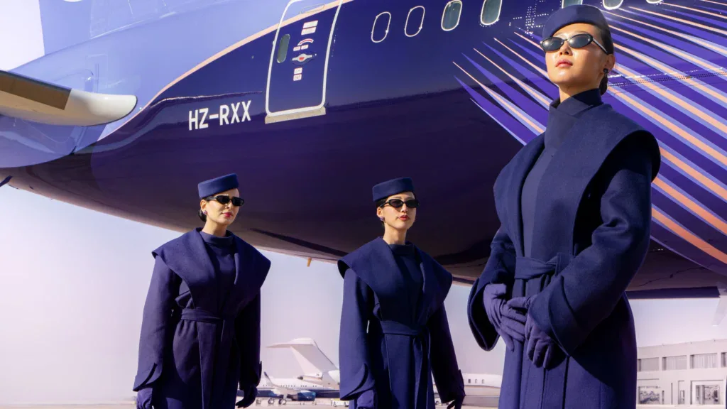 Бортпроводники Riyadh Air: зарплата, гарантированный налёт и набор в 2026 году