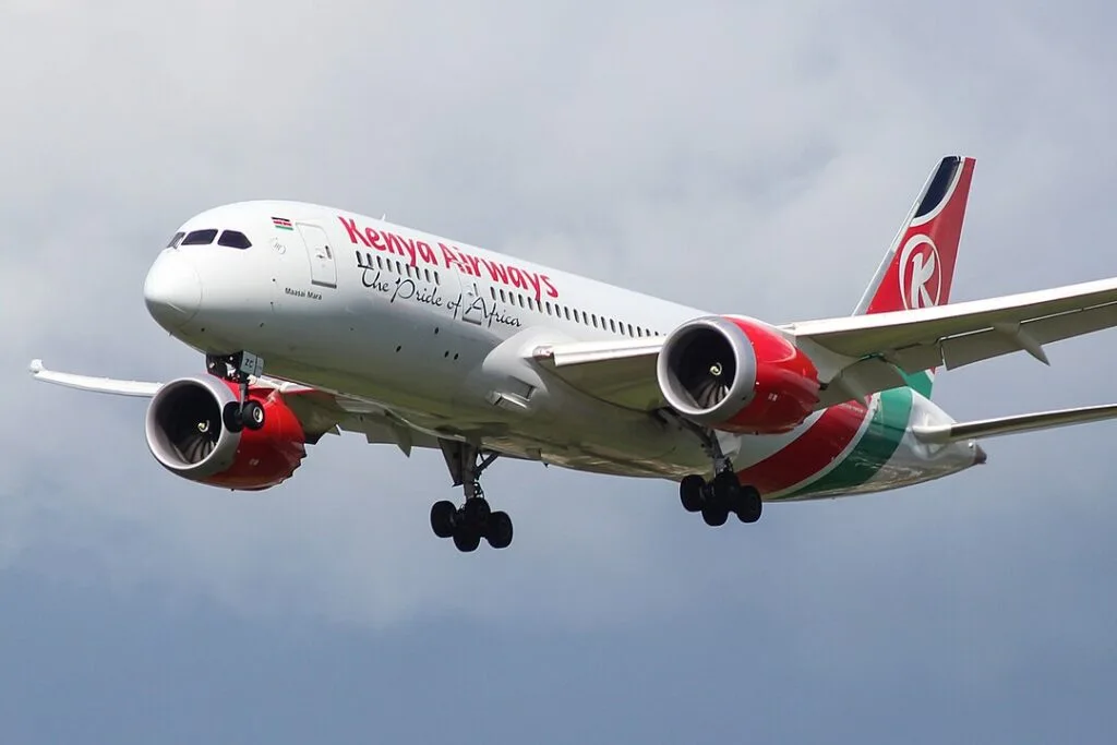 Зарплата пилотов Kenya Airways в 2026 году: оценки и требования KCAA