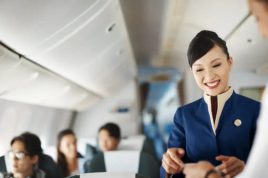Зарплата бортпроводников Kuwait Airways в 2026 году: доход и условия