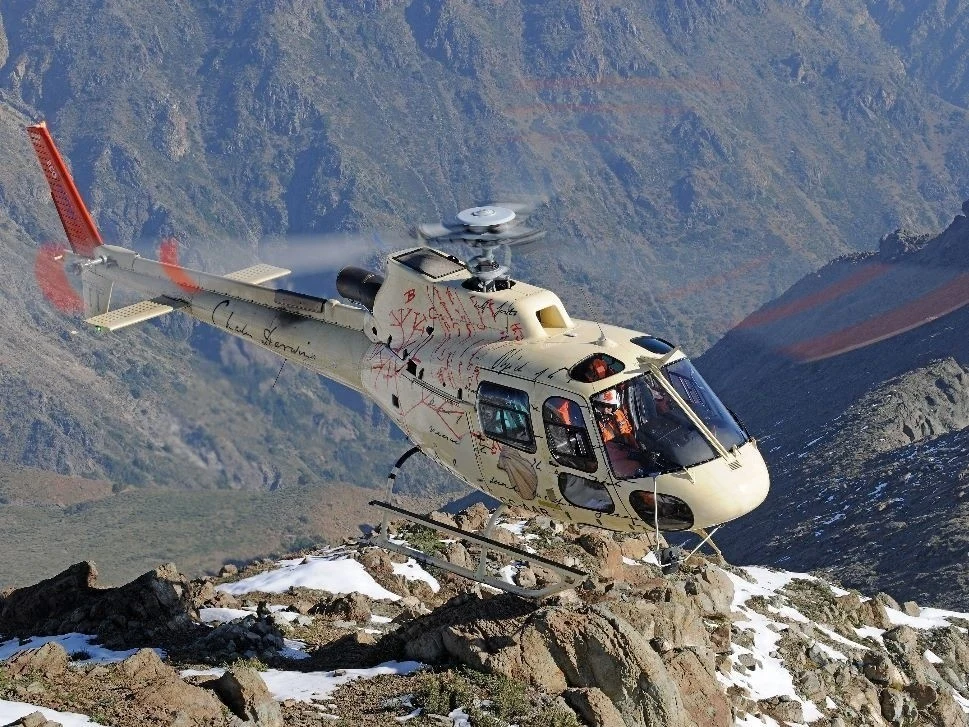 Airbus H125 и Bell 206L-4: рабочие возможности и салон