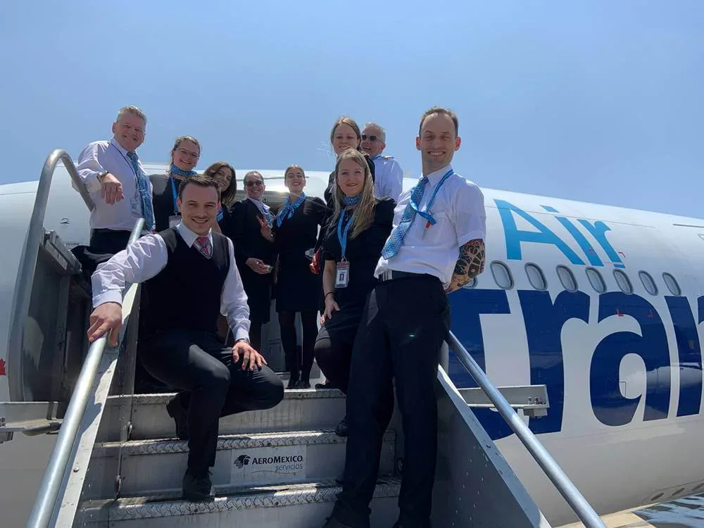 Зарплата бортпроводников Air Transat в 2026 году