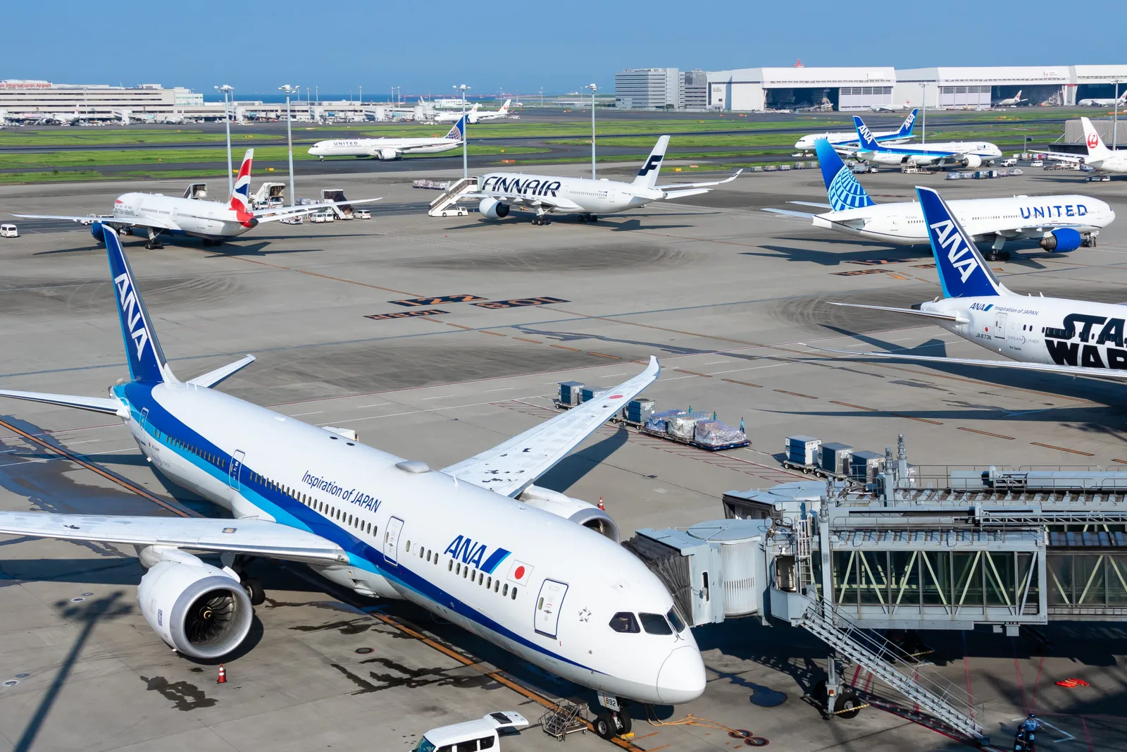 Tokyo Haneda Airport · illustrative photo of airport infrastructure